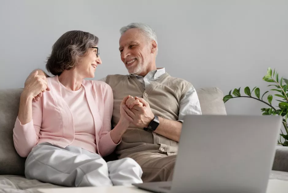 Old Couple Discussing On Medicare Supplement Plans New York City